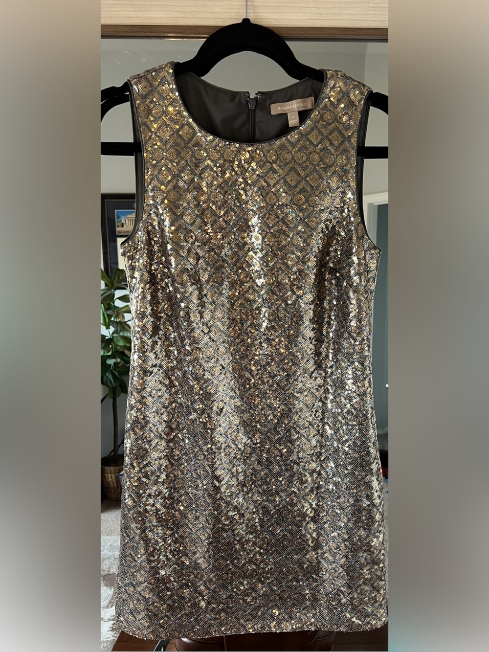 Banana Republic Gold & Silver Sequin Cocktail Party Dress Lined Size 4 Classic